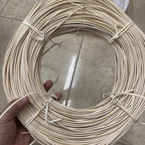 วัสดุหวายแท้คุณภาพสูง ทนทาน ยืดหยุ่น เหมาะสำหรับการผลิตตะกร้าและเฟอร์นิเจอร์ ผลิตในเวียดนาม - Product Image 1