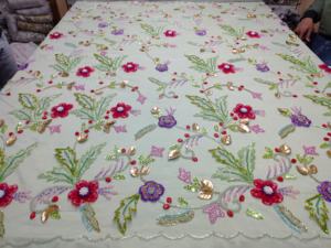 Tissu perlé importé de haute qualité, fait main, avec des perles lourdes, caractéristique unique pour les robes de soirée élégantes - Product Image 2