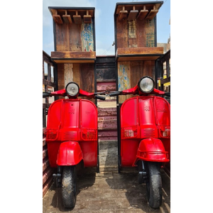 Comptoir de bar style scooter rétro en bois et métal, meuble de bar vintage avec rangement, commandes personnalisées en gros - Product Image 1