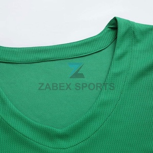 ชุดทีมบาสเก็ตบอลแบบซับลิเมชั่นสั่งทำพิเศษ ผ้าโพลีเอสเตอร์ 100% ระบายเหงื่อได้ดี พิมพ์ลายและโลโก้ตามสั่ง 10 ชุด - Product Image 4