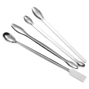 BAFA SURGICAL INSTRUMENTS 1 ud. Cuchara dosificadora de acero inoxidable de doble punta para uso en laboratorio, farmacia y muestras de reactivos - Product Image 1