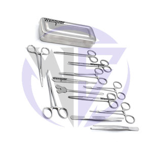 Ensemble de 13 instruments de chirurgie mineure de base avec boîte en acier inoxydable, incluant des ciseaux chirurgicaux Wenquar, des pinces et plus encore - Product Image 2
