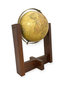 Globo Terráqueo Premium con Elegante Base de Madera Modelo GWS24/8 - Product Image 2