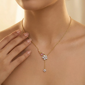 Collar con Colgante de Flor Romántica, Chapado en Oro de 18K, Diamante de Corte Brillante Redondo, Cadena de Serpiente para Mujer, Uso Diario - Product Image 3