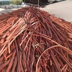 Fil de Cuivre Premium Mill Berry, 99,9% de pureté, Cuivre Nu Brillant pour la Fonte et le Recyclage, Qualité Industrielle, Fourniture en Vrac - Product Image 1