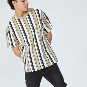 Camiseta Personalizada para Hombre, a Rayas Beige y Negras, Cuello Redondo, Manga Corta, Informal, Verano, Estilo Urbano, Fabricante OEM - Product Image 2