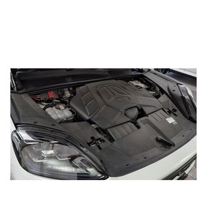 Porsche Cayenne 3.0 Coupé 2024, 18,899 km, Volante a la Izquierda, Caja de Cambios Automática, Asientos de Cuero, Cámara Trasera - Product Image 6