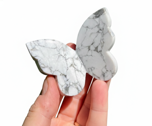 Wholesale Natural Howlite 3D Butterfly <b>Wings</b> Crystal Carving Energy Stone Healing Mineral Specimen Home Office Decoration - Product Image 3