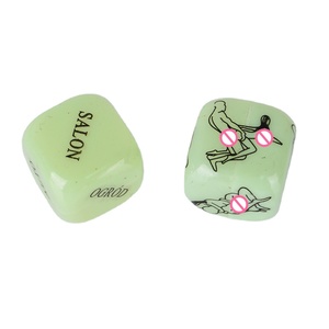 Personalizado al por mayor divertido acrílico 20MM posición sexual 6 lados 1 dados en par adulto pareja juego brillan en la oscuridad Sexy luminoso juego de dados - Product Image 3