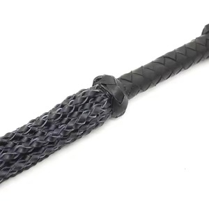 Fouet d'équitation en cuir de vache véritable fait main de 79 cm - Fouet d'entraînement avec poignée en cuir - Product Image 5