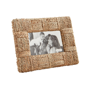 Marco de fotos de 4x6 hecho a mano con hierba marina ecológica, estilo bohemio, para exhibición en mesa, venta al por mayor desde Vietnam. - Product Image 3