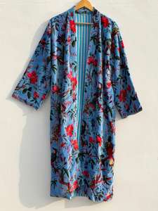 Abrigo largo de terciopelo con estampado de aves personalizado para mujer, estilo kimono floral, chaqueta de invierno boho al por mayor con cinturón - Product Image 5