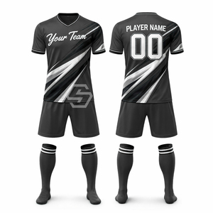 Ensemble de maillots de football personnalisés sublimés 100 % polyester, col en V, manches courtes, respirant, en maille, séchage rapide, uniforme complet - Product Image 1