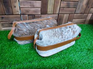 Bolsa de Viaje de Cuero Genuino Hecha a Mano, de Lujo, al por Mayor, de Piel de Vaca Exótica, con Cierre, Ligera, LHON-0018 - Product Image 1