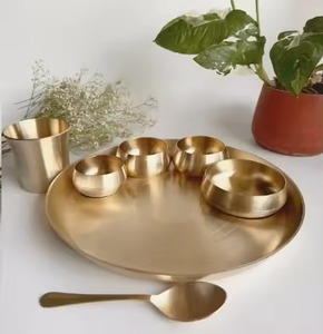 Juego de Vajilla de Latón de Calidad Hotelera, Vajilla Tradicional India al por Mayor, Plato, Tazón, Cuchara, Taza, Vajilla para Restaurante - Product Image 4