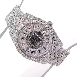 Splendide montre de luxe en diamant, boîtier en argent et moissanite, 28 mm, mouvement à quartz analogique ETA, résistante à l'eau jusqu'à 10 m - Product Image 6