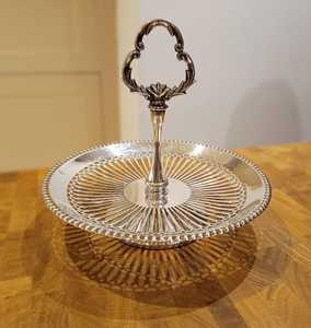 แท่นวางเค้กและคัพเค้กโลหะตกแต่ง - Product Image 4