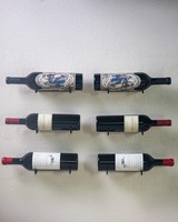 Porte-bouteilles mural en acier moderne résistant à la rouille avec une capacité de 10L pour le stockage de vin à domicile