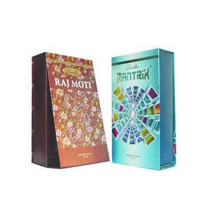 Caja de Regalo de Cartón con Logotipo Personalizado al por Mayor |   Caja de Embalaje Blanca al por Mayor para Ropa y Productos de Venta al Público - Product Image 1