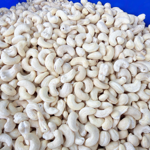 เม็ดมะม่วงหิมพานต์คุณภาพสูง SANTIGO Kaju Badam Nuts เม็ดมะม่วงหิมพานต์ แจกตัวอย่างฟรี - Product Image 1