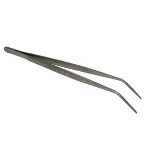 Pince de cuisine professionnelle SIGAL en acier inoxydable argenté, à pointe fine et coudée pour l'assaisonnement et la présentation culinaire - Product Image 1