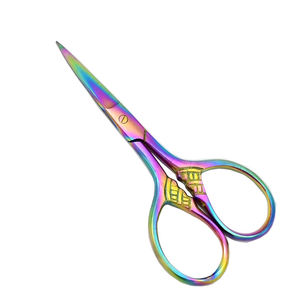 Ciseaux à cuticules en acier inoxydable de couleur arc-en-ciel à lame incurvée et affûtée avec un design élégant pour une utilisation en salon - Product Image 2