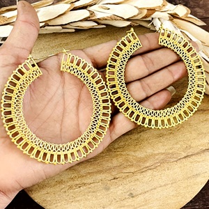 Pendientes de Aro de Diseño Moderno, Joyería Tribal de Latón para Mujer, Chapados en Oro de 18k, Geométricos, Grandes, con Diseño de Cesta Tejida, Venta al por Mayor/OEM - Product Image 6