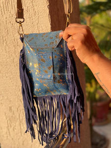 Sac à bandoulière élégant à poignée unique en cuir de fourrure métallique avec doublure en nylon Sac à main chic - Product Image 6