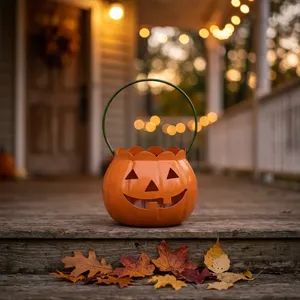 Seau lanterne citrouille orange avec poignée pour décoration d'Halloween réutilisable - Product Image 2