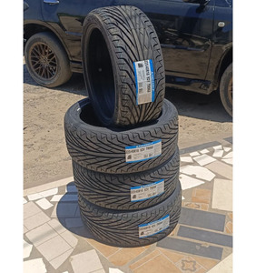 Pneus Radiaux Sans Chambre à Air en Gros – Modèles 60% Usagés mais Fonctionnels pour Tous Véhicules – Vente Chaude de Pneus de Voiture d'Occasion - Product Image 5