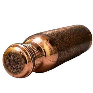 Botella de Agua de Cobre Martillado 100% Puro Ayurvédico, Elegante, a Prueba de Fugas y sin Juntas, de Latón, Ideal para Regalos Empresariales - Product Image 2