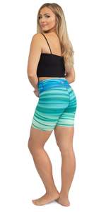 Shorts de sport pour femmes à taille basse élastique, motif floral, respirants, en spandex et polyester tricoté, coupe régulière, séchage rapide, avec cordon de serrage - Product Image 1