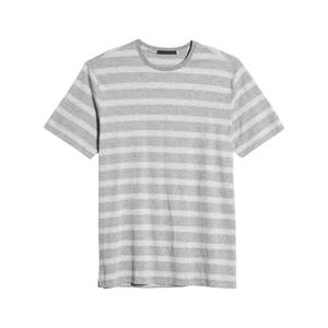 Camisetas Premium Suaves para Hombre con Corte Elegante, Tela Transpirable y Estilo Moderno, Perfectas para el Gimnasio y Uso Casual - Product Image 6