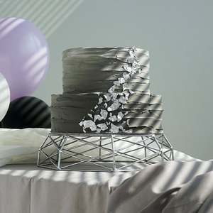 Support à gâteau géométrique en métal de luxe, support à dessert en fil d'argent pour mariage, anniversaire, décoration de table, centre de table - Product Image 1