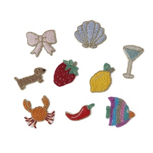 Patch brodé élégant fait main avec perles pour accessoires vestimentaires, perles de rocaille de qualité supérieure pour tenues tendance - Product Image 2