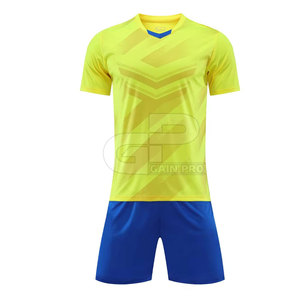 Uniforme de Fútbol Active Match, Tejido de Secado Rápido, Ajuste Cómodo, Ideal para Entrenamiento en Equipo y Rendimiento en Torneos - Product Image 3