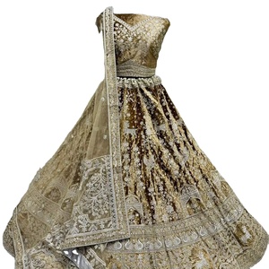 Fancy Zari Work y Dori bordado lentejuelas doradas hermosa caja Pallu Soft Net Dupatta Lehenga Choli colección para boda - Product Image 1