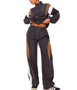 Custom OEM <b>Women</b> <b>Lightweight</b> Windbreaker <b>Jacket</b> Color Block Waterproof Stand Collar Outerwear Sportswear Track <b>Jacket</b> - Product Image 3