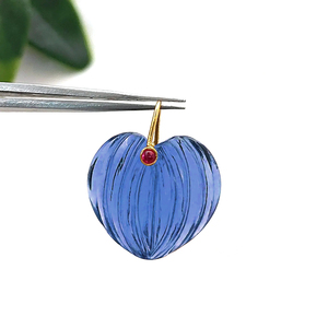 จี้แกะสลักรูปฟักทองจากอิโอไลต์ควอตซ์ จี้รูปหัวใจจากอิโอไลต์ควอตซ์ ชุบทอง จี้แกะสลักรูปหัวใจ ขายส่ง - Product Image 1