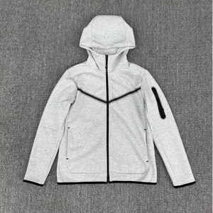 ชุดวอร์มแบบ unisex สีดำ พิมพ์ลายสะท้อนแสง ผ้าหนา ชุดเซ็ตเสื้อแจ็คเก็ตมีฮู้ดแบบซิปเต็มตัว กางเกงขายาว ดีไซน์สปอร์ต ระบายอากาศได้ดี เป็นมิตรต่อสิ่งแวดล้อม - Product Image 2