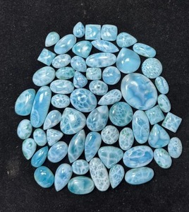 Larimar 100% naturel, cabochons, pierres précieuses brutes, formes variées, <span class=keywords><strong>pierre</strong></span> bleue polie avec jeu <span class=keywords><strong>de</strong></span> couleurs pour <span class=keywords><strong>la</strong></span> fabrication <span class=keywords><strong>de</strong></span> bagues, pendentifs et bijoux - Product Image 2