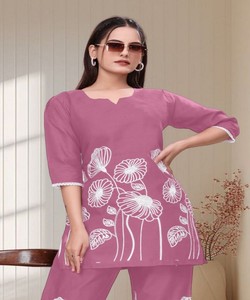 <b>Women</b> Purple Cotton Vintage Quick Dry <b>Kurta</b> Pant Set Floral Print Regular Fit Casual Wear India Pakistan Style Ankle-Length - Product Image 3