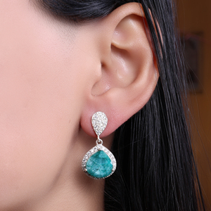 Nouvelle Arrivée 2026 Boucles d'Oreilles Pendante Émeraude Tendance de Haute Qualité en Argent Sterling 925 pour Femmes et Filles, Idéales pour Mariages et Soirées - Product Image 5