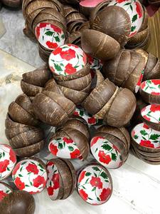 Bols décoratifs en noix de coco gravés, vente en gros, modernes, uniques, artisanaux, polis, durables, écologiques - Product Image 5
