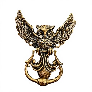 Battant de porte traditionnel en fonte en forme de hibou, écologique, imperméable, pour décoration extérieure, durable, installation autocollante, toutes saisons - Product Image 5