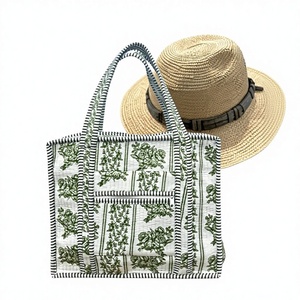 Women's Cotton Quilted Tote <b>Bag</b> Green Floral Print Zipper Pocket Shoulder Handbag Durable <b>Beach</b> Travel Shopping Carryall <b>Bag</b> - Product Image 3