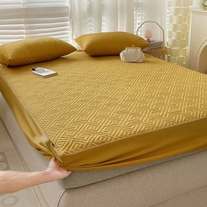 Protector de Colchón Acolchado, 100% Poliéster, Impermeable, 300 Hilos, Transpirable, Lavable a Máquina, Funda de Colchón para Todas las Estaciones - Product Image 4