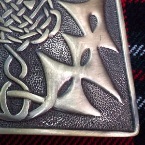 Hebilla de cinturón de tartán de las Tierras Altas con nudo celta y cardo, acabado antiguo / Accesorios de vestimenta con hebilla de cinturón de estilo antiguo - Product Image 6