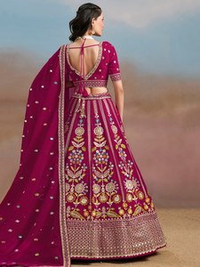 Ensemble de lehenga choli en georgette pour femmes, lehenga brodé de fleurs et de zari avec dupatta, tenue de fête de mariage - Product Image 3