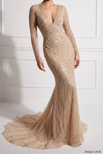 Vestido de Noche de Lentejuelas Hecho a Mano de Lujo, Fabricante de Ropa Formal Personalizada al por Mayor para Minoristas de Boutiques - Product Image 3